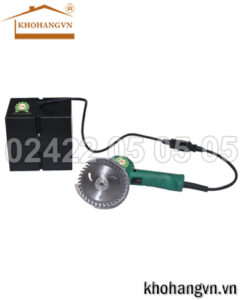 máy cắt cành cầm tay